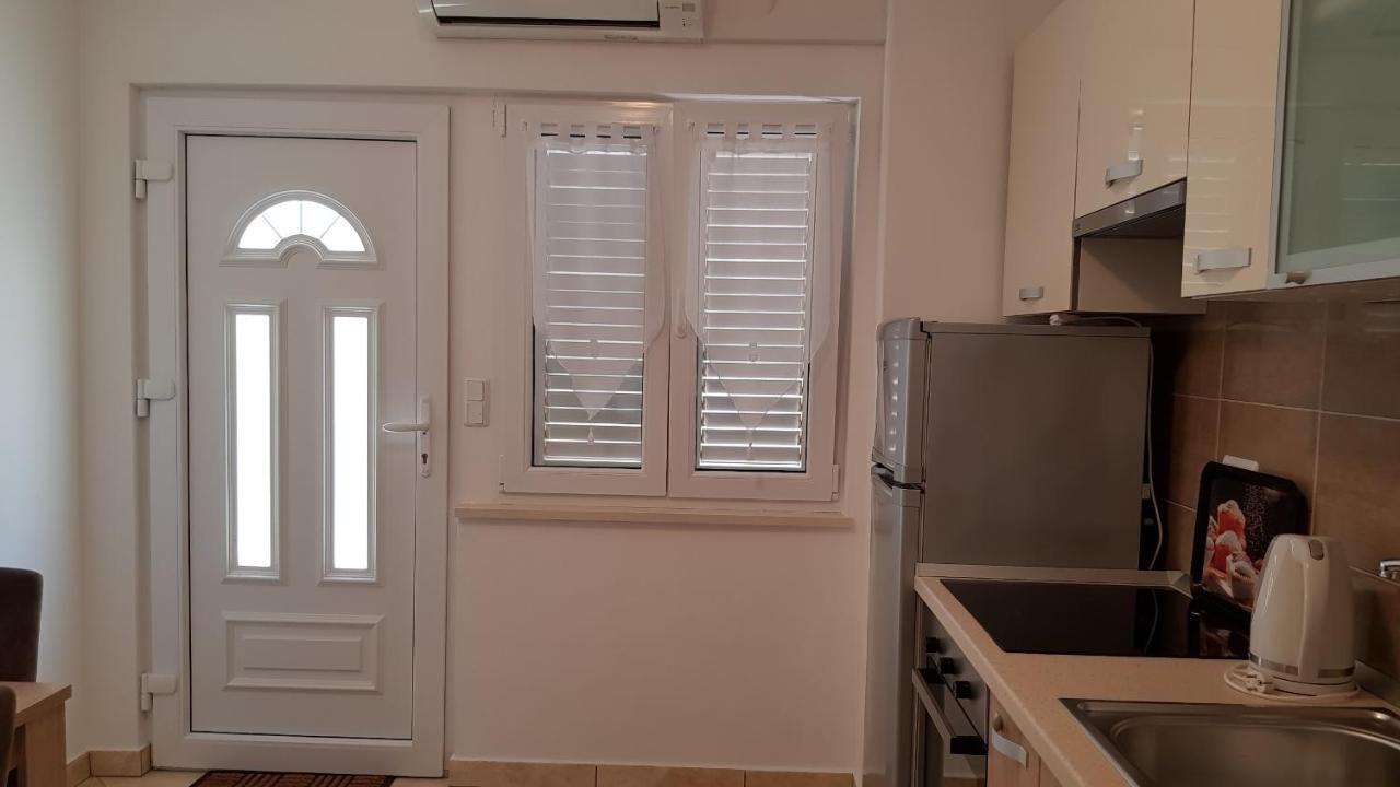 Ruzica Apartments Mirca  Ngoại thất bức ảnh