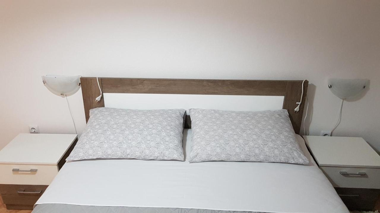 Ruzica Apartments Mirca  Ngoại thất bức ảnh
