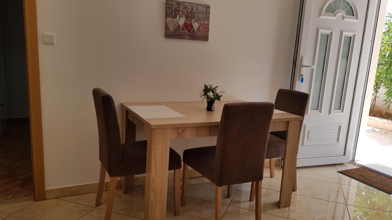 Ruzica Apartments Mirca  Ngoại thất bức ảnh