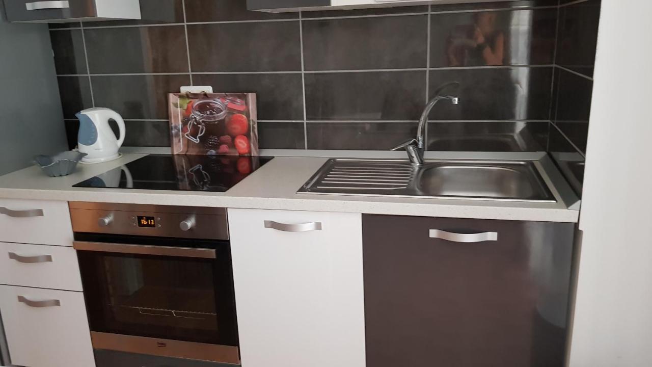 Ruzica Apartments Mirca  Ngoại thất bức ảnh